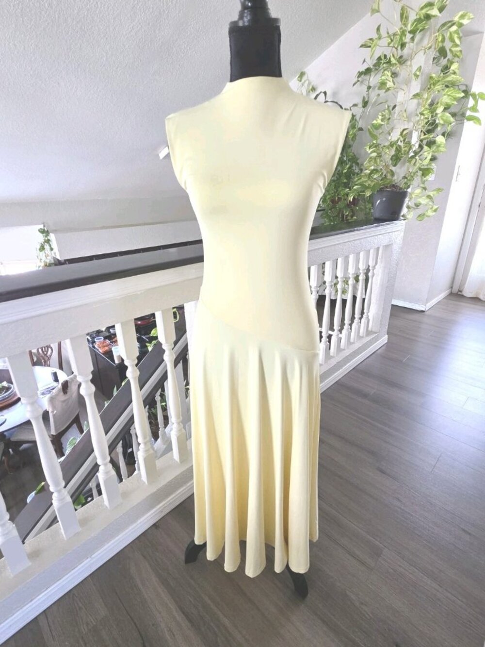 bar III Yellow Sleeveless Maxi Dress Crew Neck Pleated Double Layer Size S - Picture 10 of 11